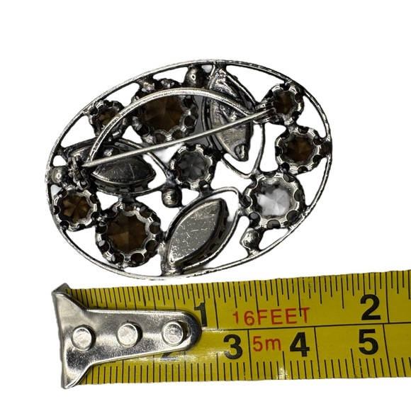 Vintage Green AB Rhinestone Brooch – Oval Filigree Setting‎ – 2” Statement Pin - Picture 6 of 6